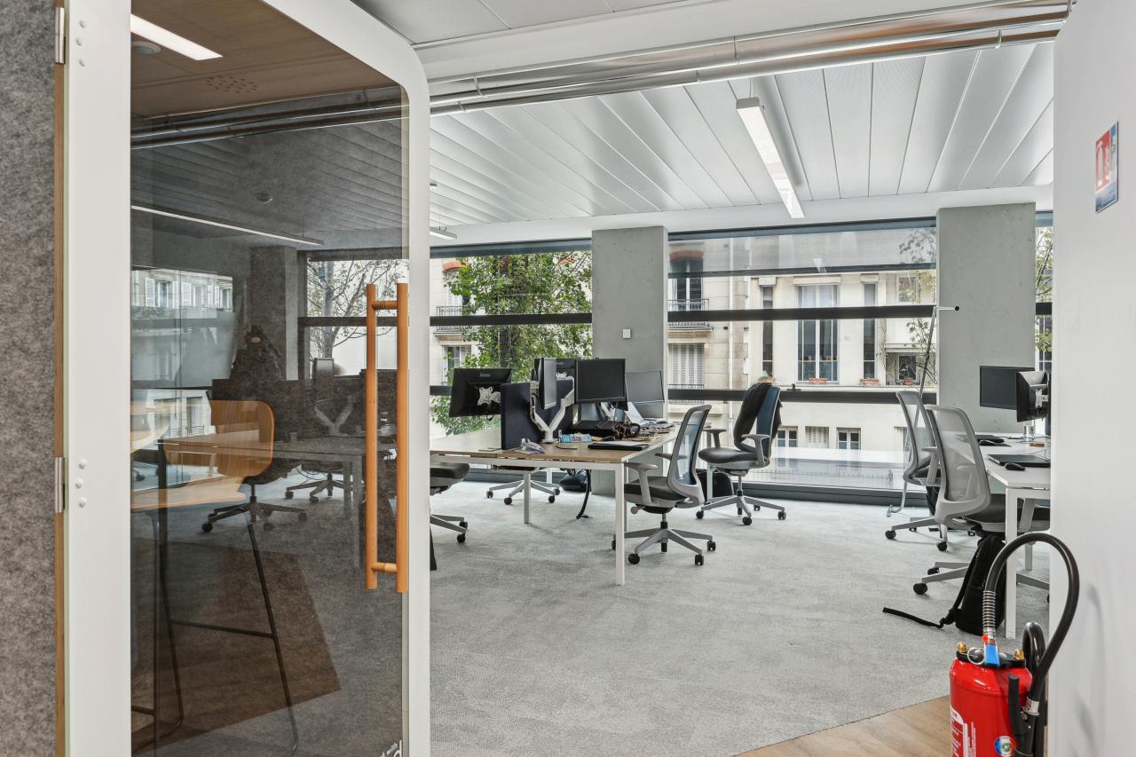 Bureau Paris 786m² Location bureau Paris OLBUR2426747 3